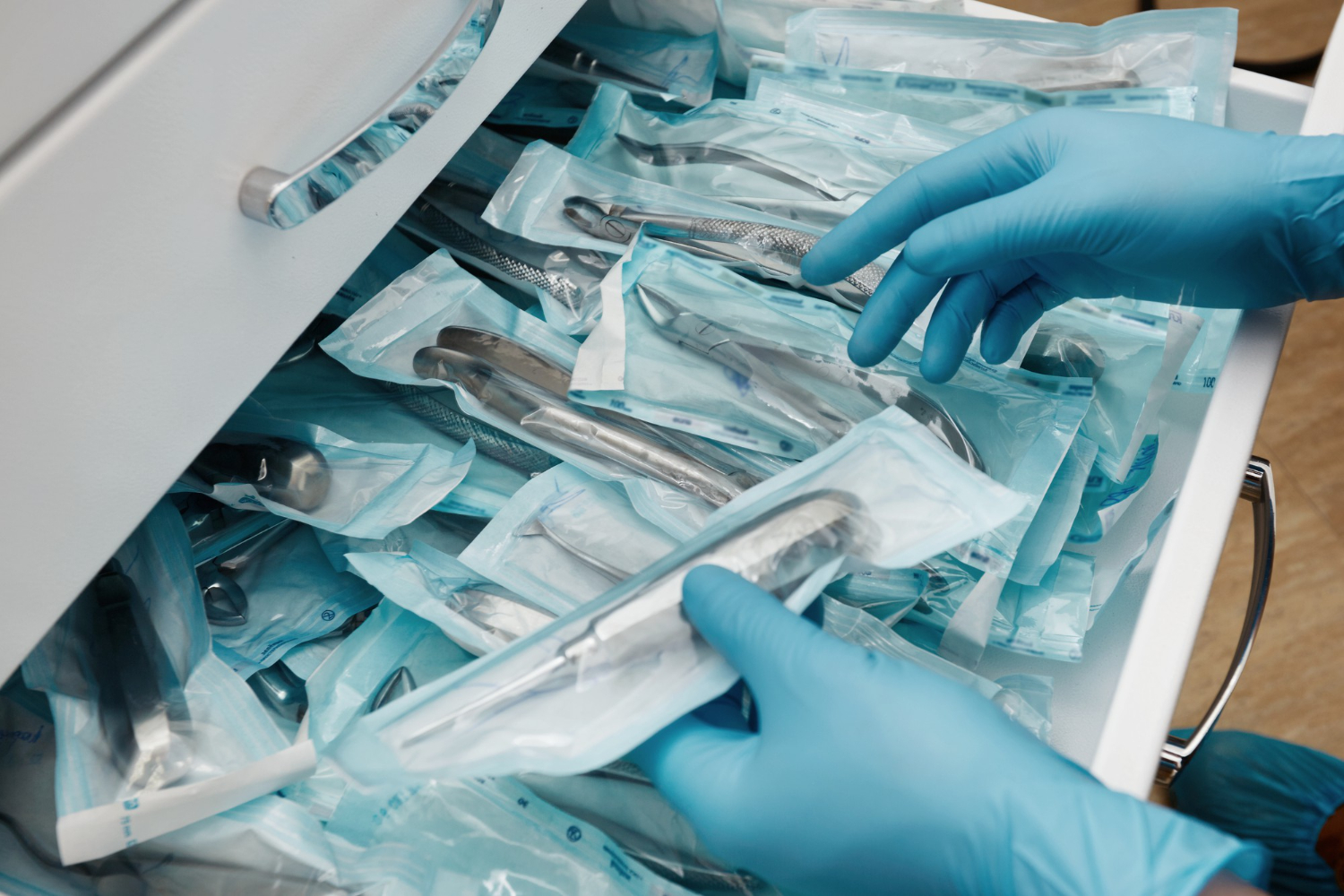 Sp soby Steriliz cie Lek rskych N strojov A Materi lov Medplus sk